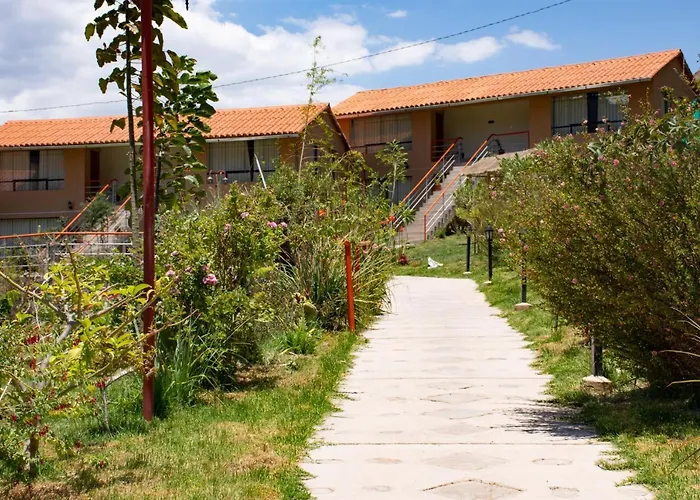 Veronica View Hotel